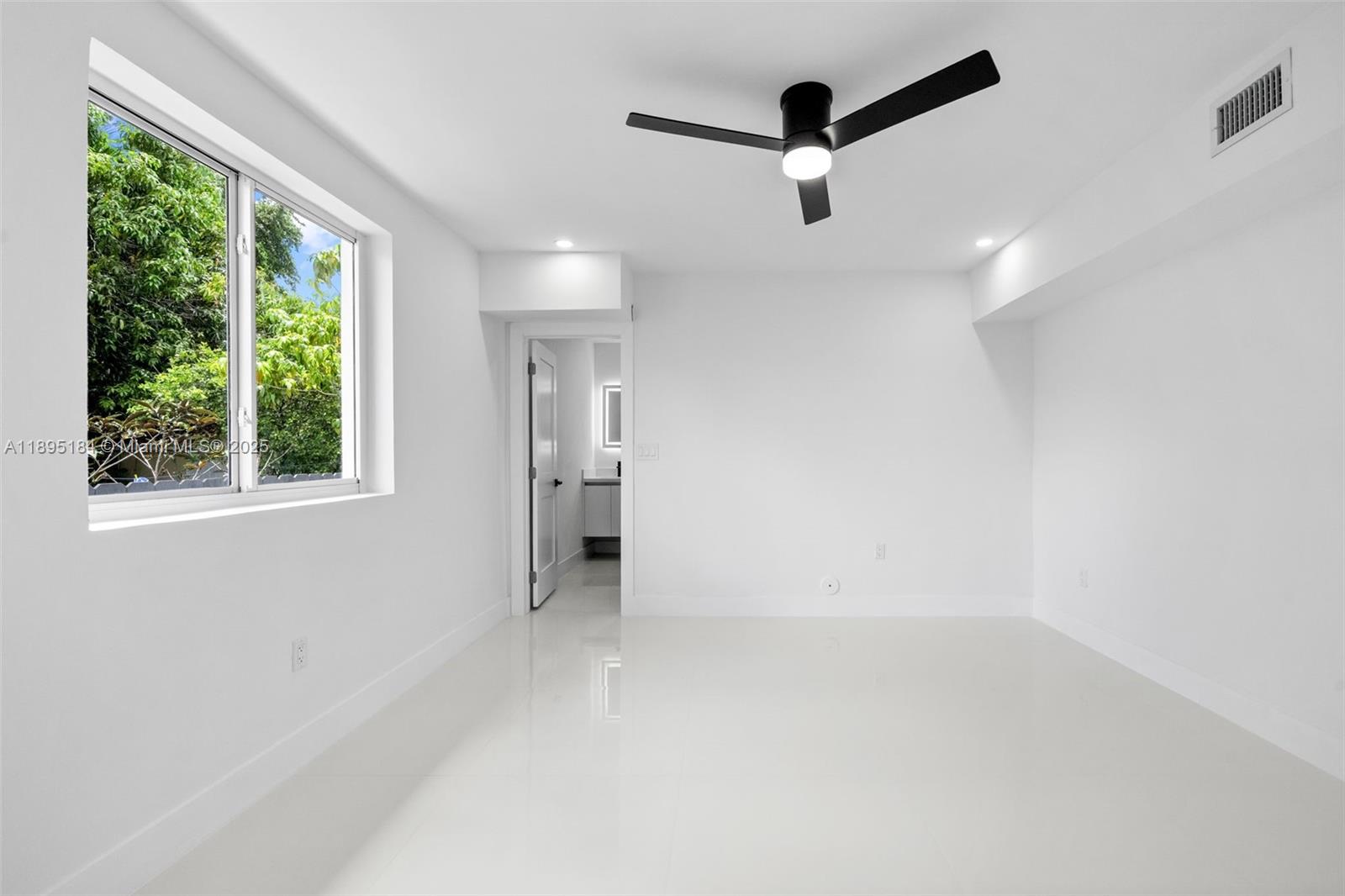 MCALLISTER TERR - Residential