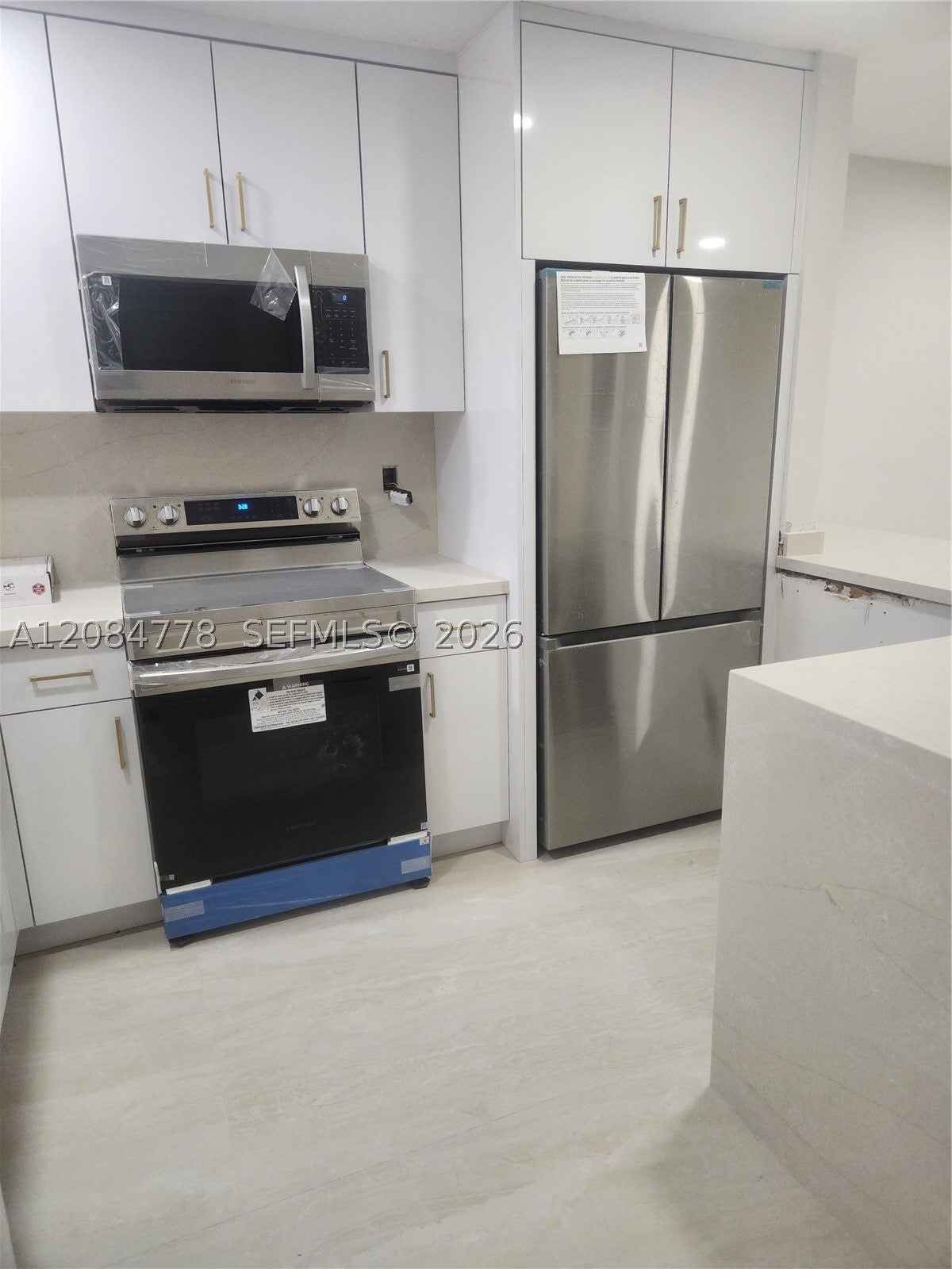 2781 N Pine Island Rd, Sunrise FL 33322