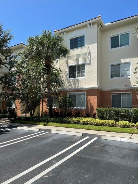 9857 Baywinds Dr 9111 West Palm Beach FL 33411