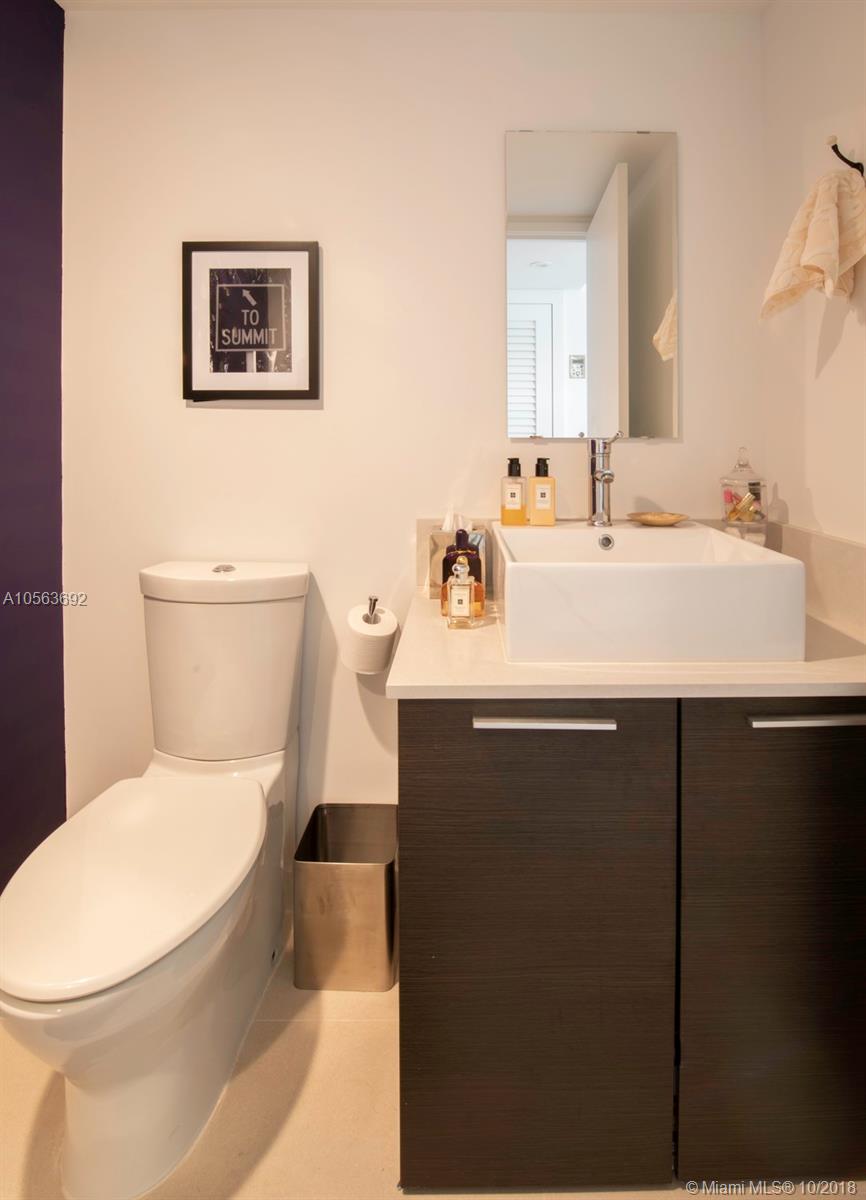 IMPERIAL AT BRICKELL COND - Residential Lease