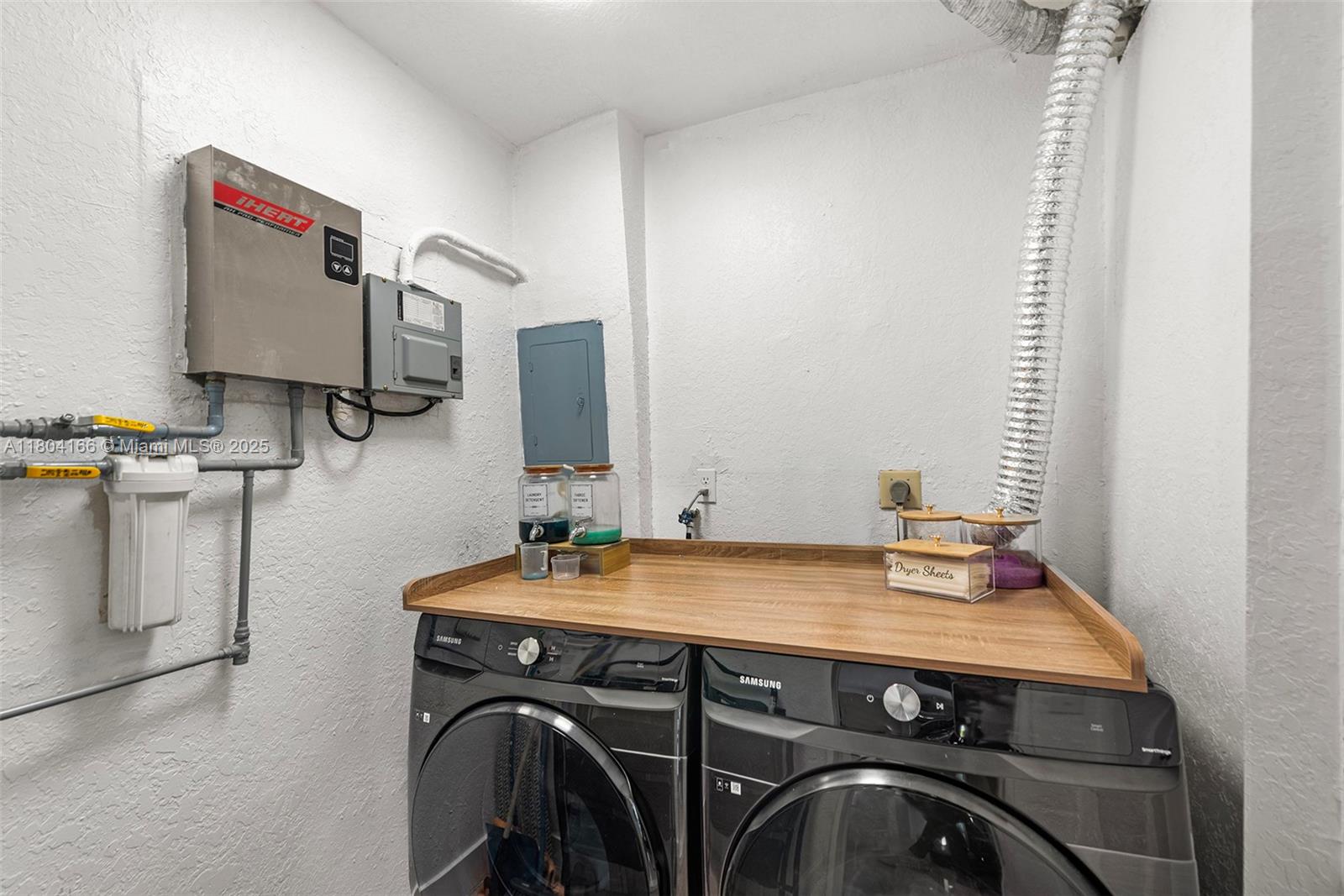 SHORELAND ESTATES CONDO - Residential