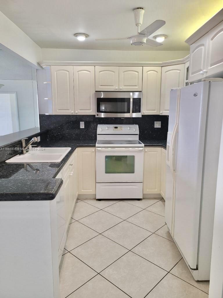 OLYMPUS CONDO PHASE - Residential