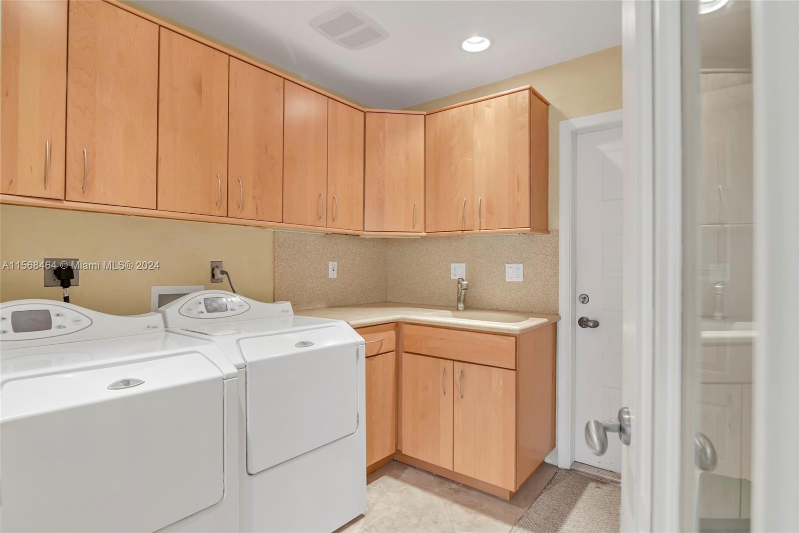 CORAL RIDGE GALT ADD NO 1 - Residential