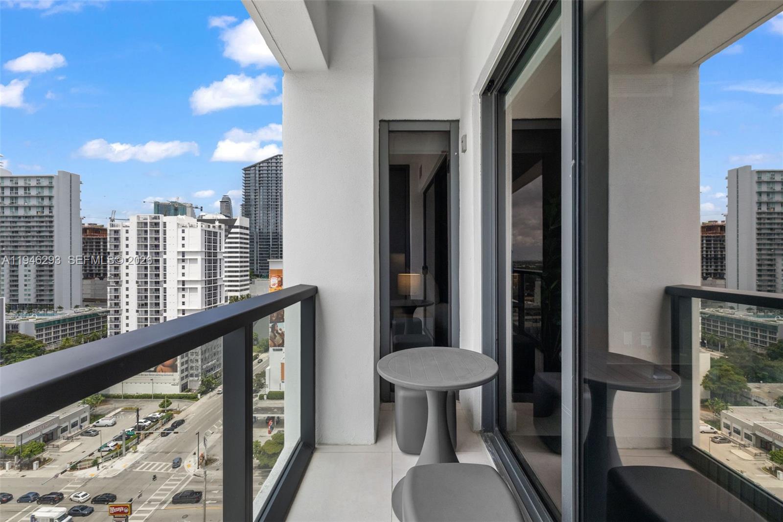 Smart Brickell - Residential