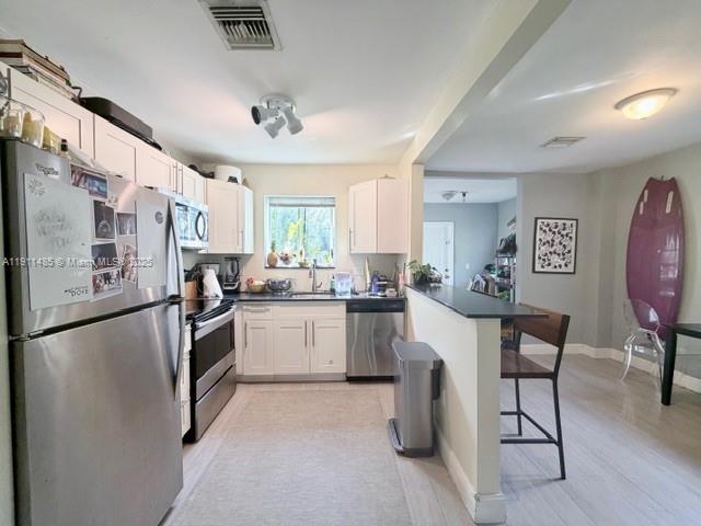 GRIFFINS SUB - Residential Lease