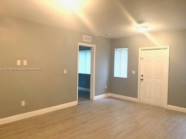 GRIFFINS SUB - Residential Lease