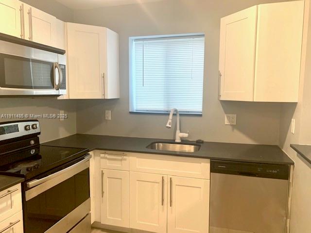 GRIFFINS SUB - Residential Lease