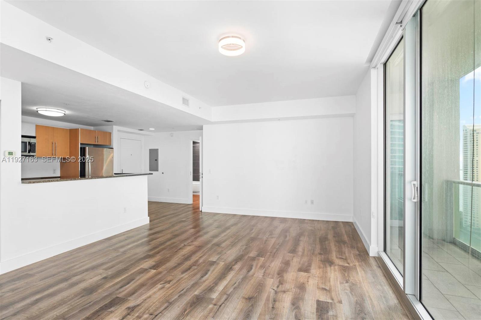 300 S Biscayne Blvd T-2802