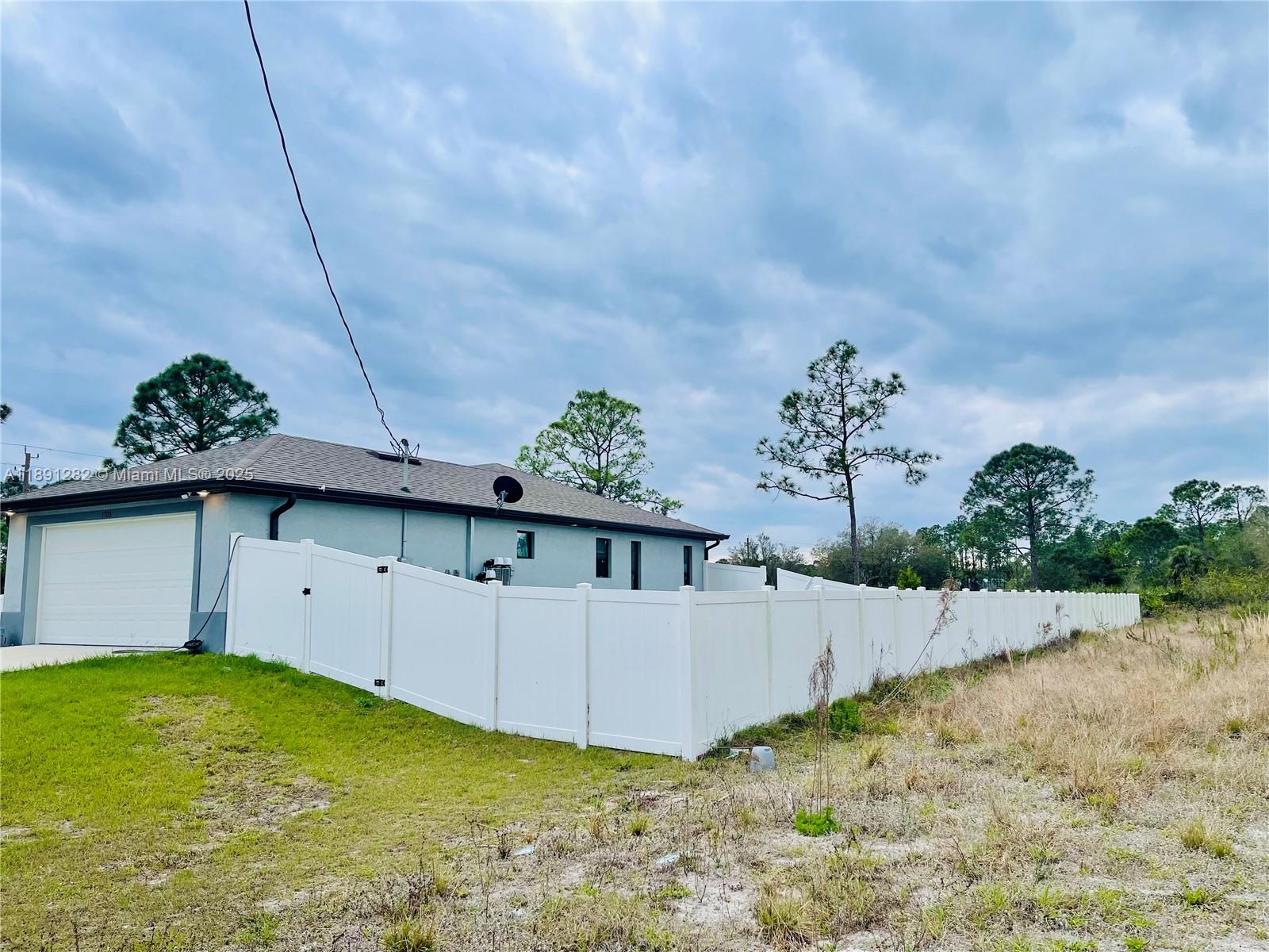 Lee County Unincorporated - Residential