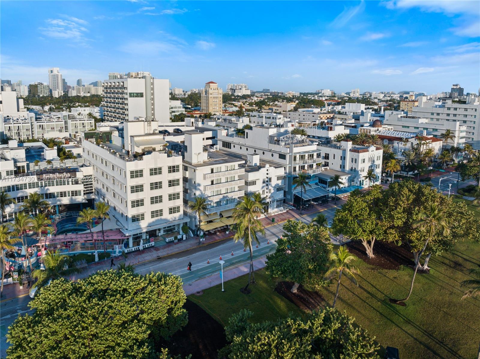 THE STRAND ON OCEAN DRIVE - Residential