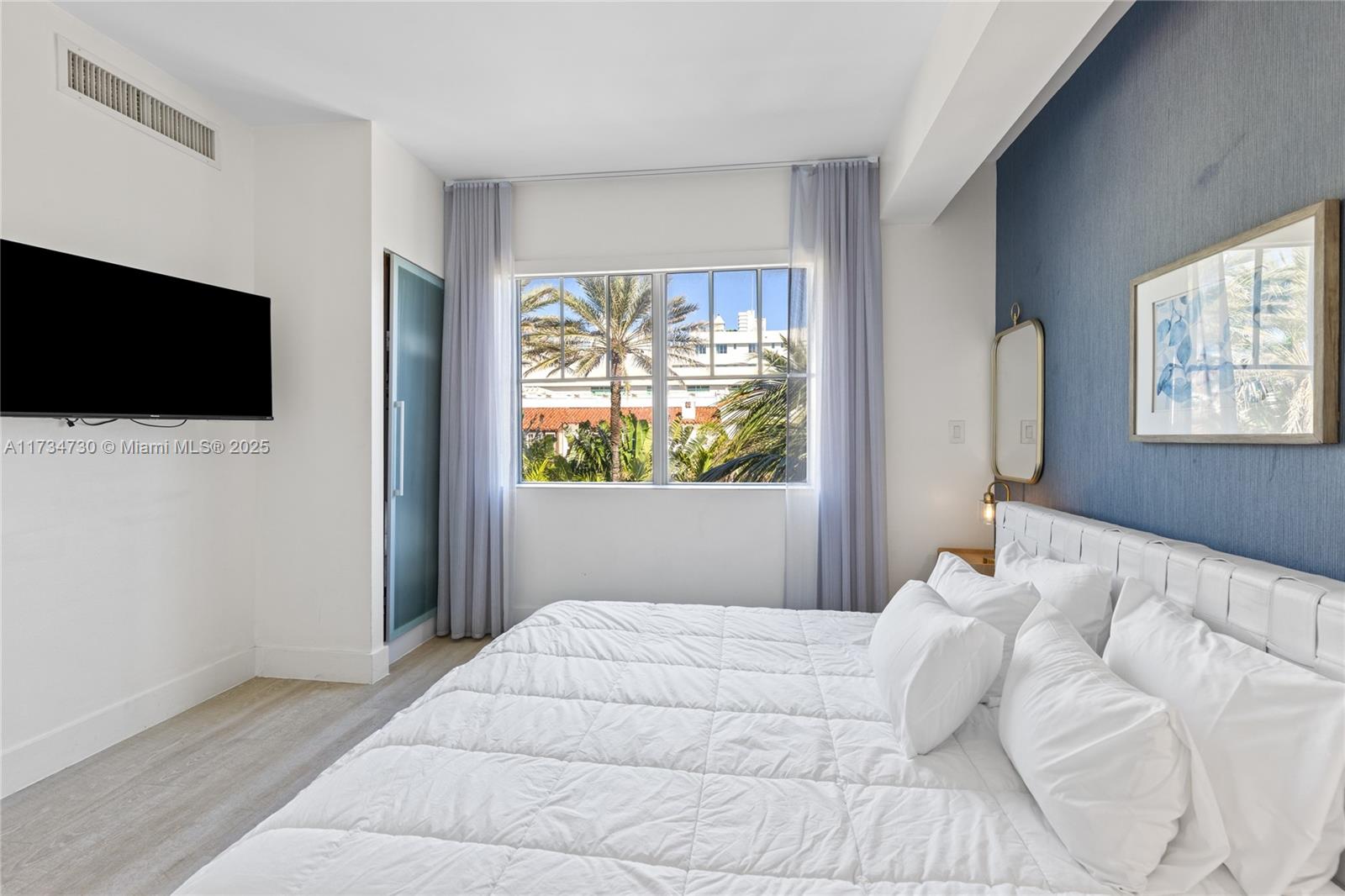 THE STRAND ON OCEAN DRIVE - Residential