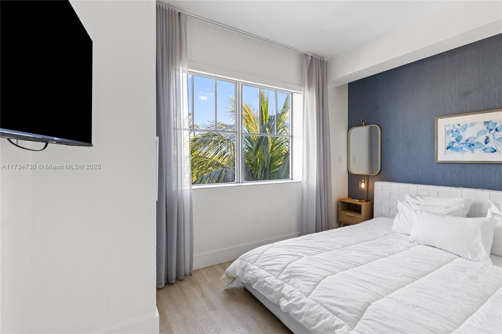 THE STRAND ON OCEAN DRIVE - Residential