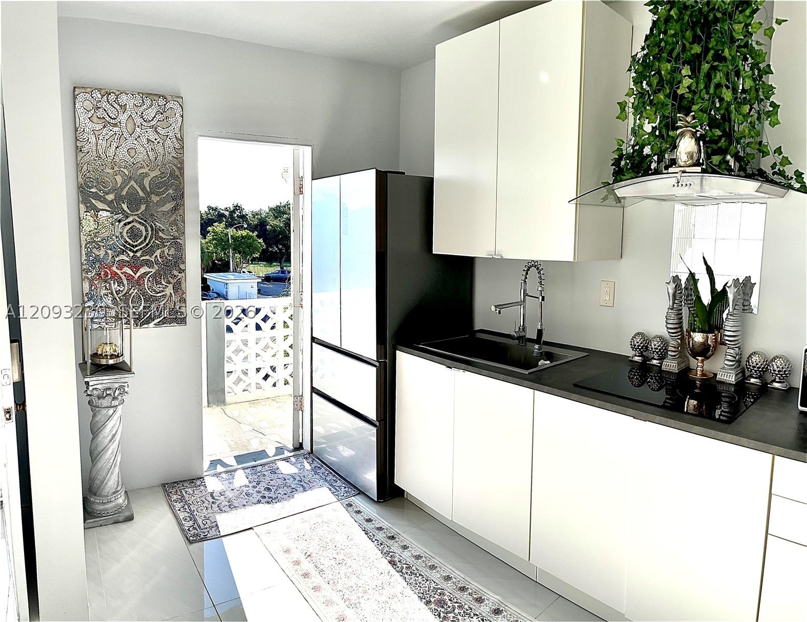 13105 Ixora Ct 302