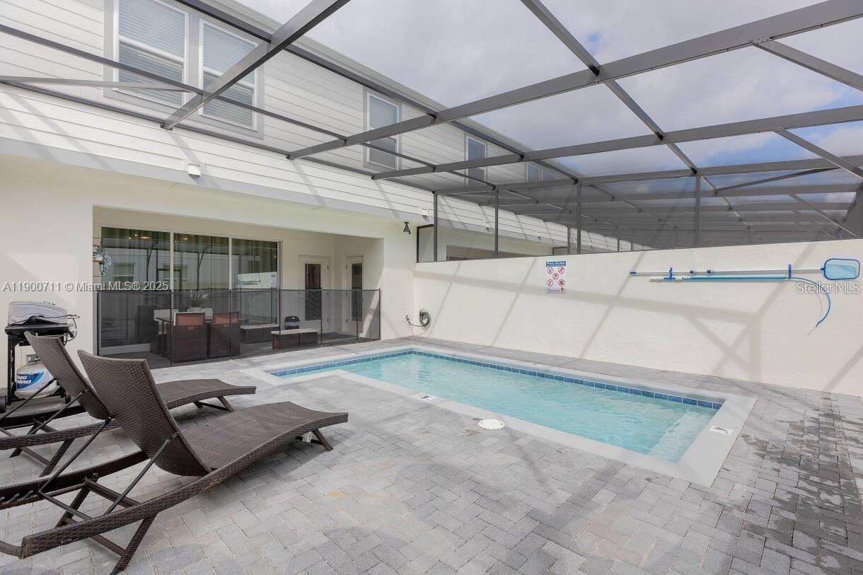 windsor island - Residential