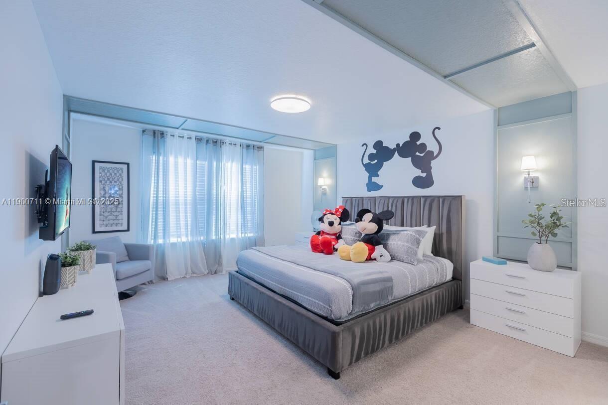 windsor island - Residential