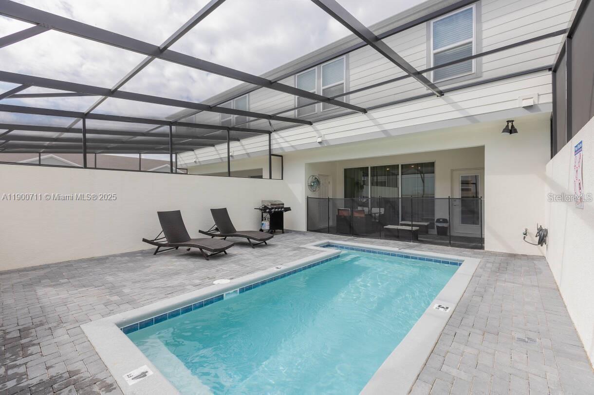 windsor island - Residential