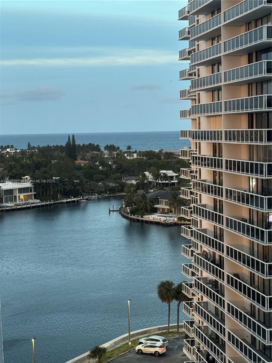 WATERVIEW CONDO - Residential Lease