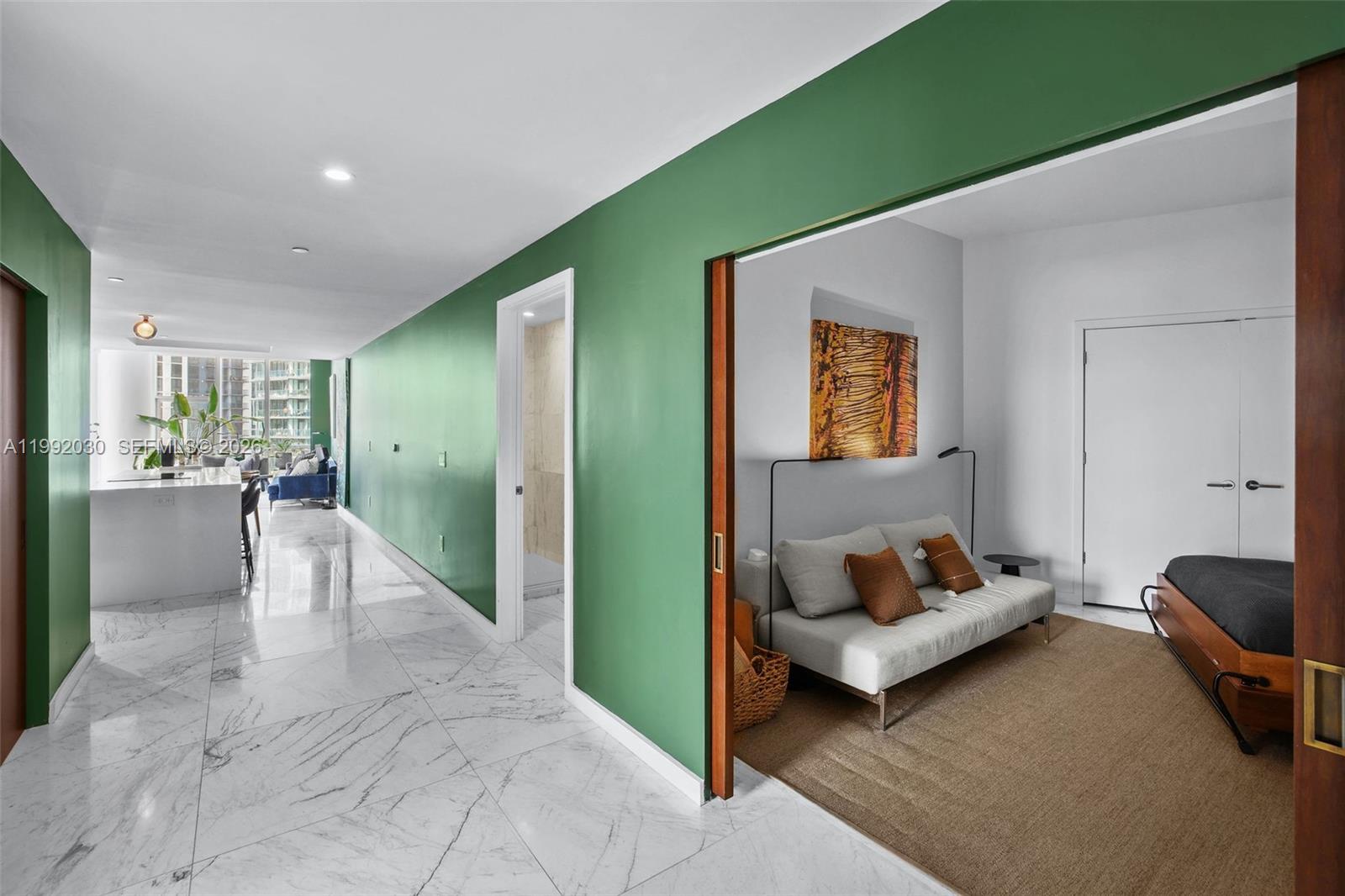 PARAMOUNT MIAMI WORLDCENT - Residential