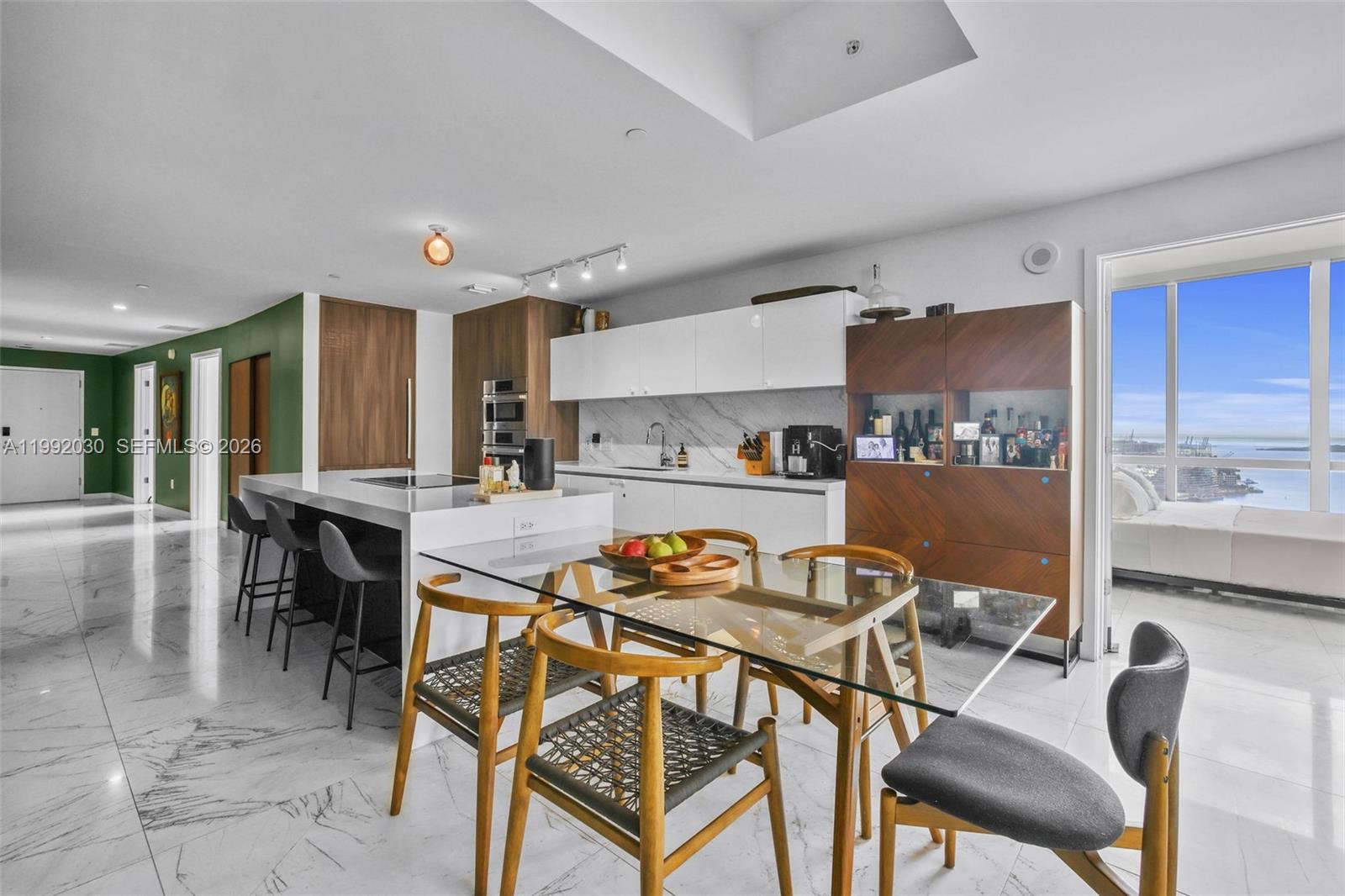 PARAMOUNT MIAMI WORLDCENT - Residential