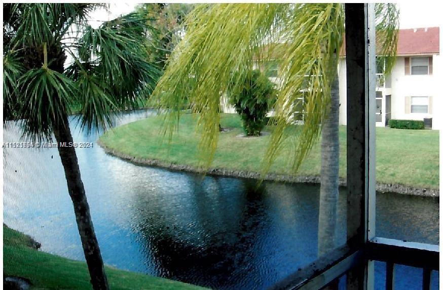 HOLIDAY VILLAGE OF CORAL - Residential Lease
