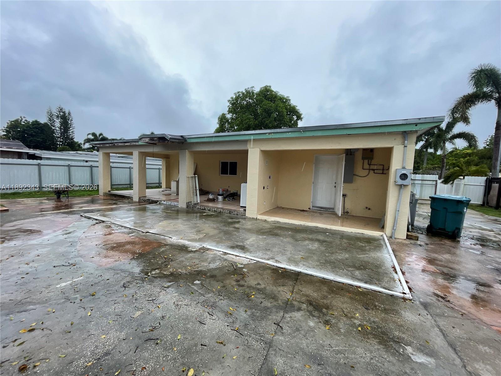 SCHOOL HOUSE SUB - Residential