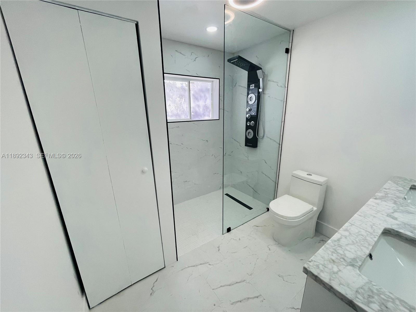 SCHOOL HOUSE SUB - Residential