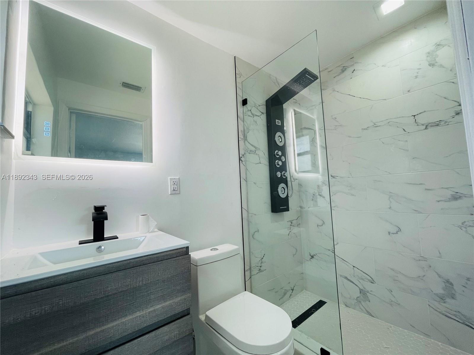 SCHOOL HOUSE SUB - Residential