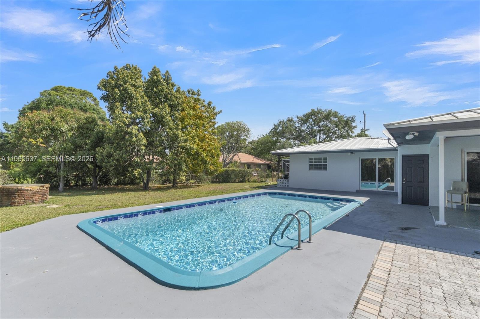 CORAL SPRINGS VILLAGE GRE - Residential Lease