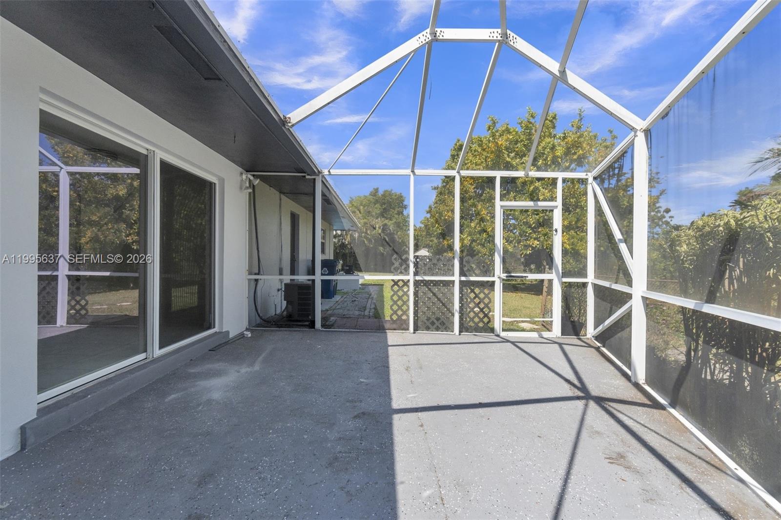 CORAL SPRINGS VILLAGE GRE - Residential Lease