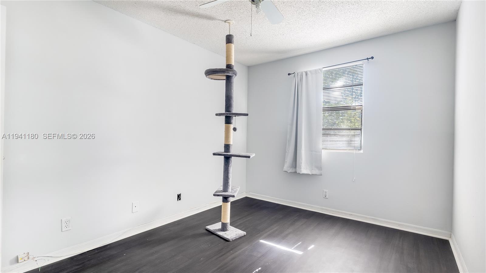 WELLEBY UNIT SEVEN - Residential Lease