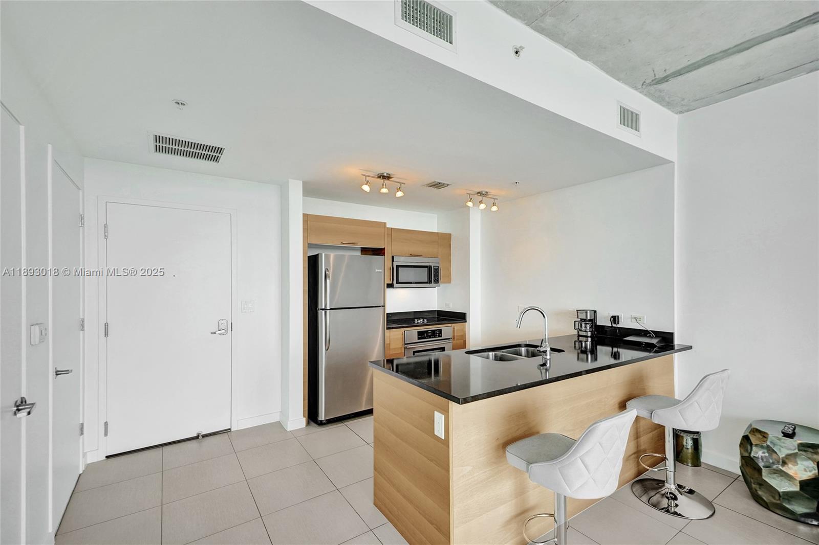 FOUR MIDTOWN MIAMI CONDO - Residential