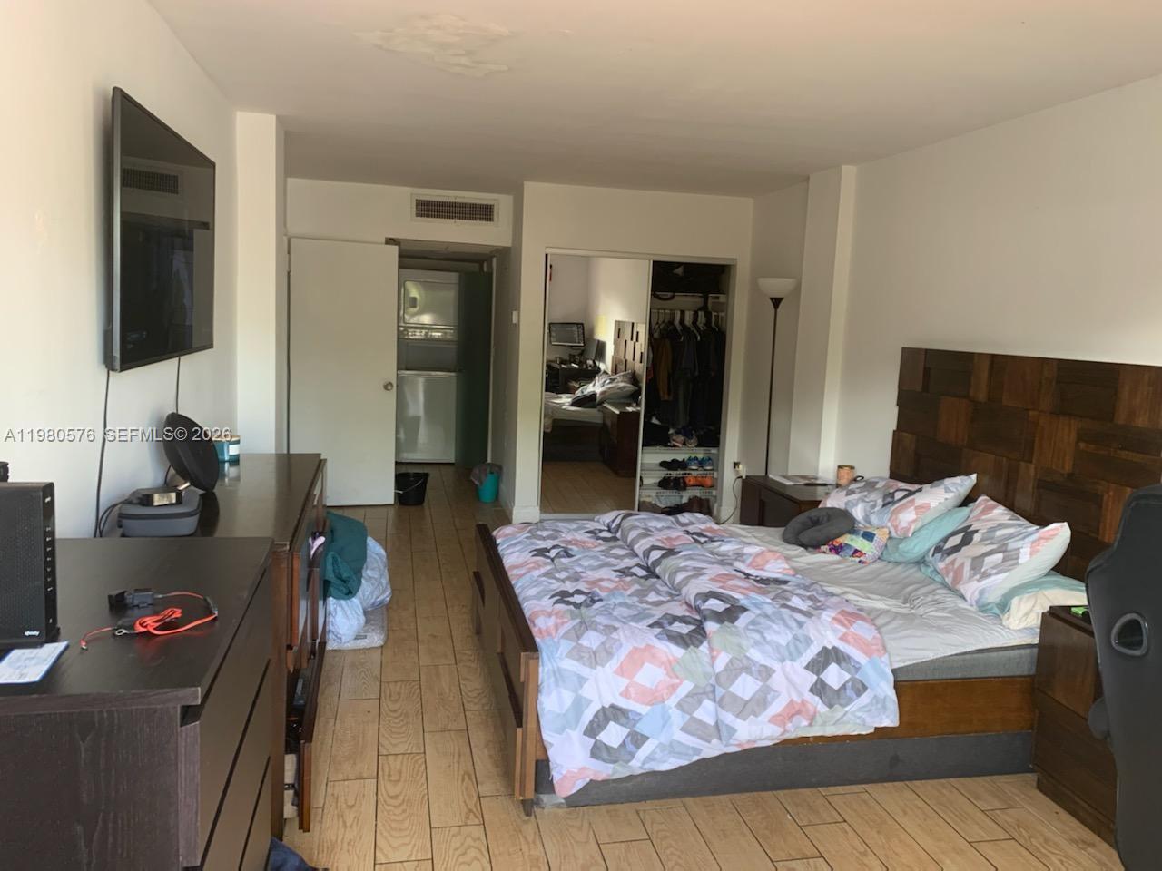 CRICKET CLUBHOUSE CONDO - Residential Lease