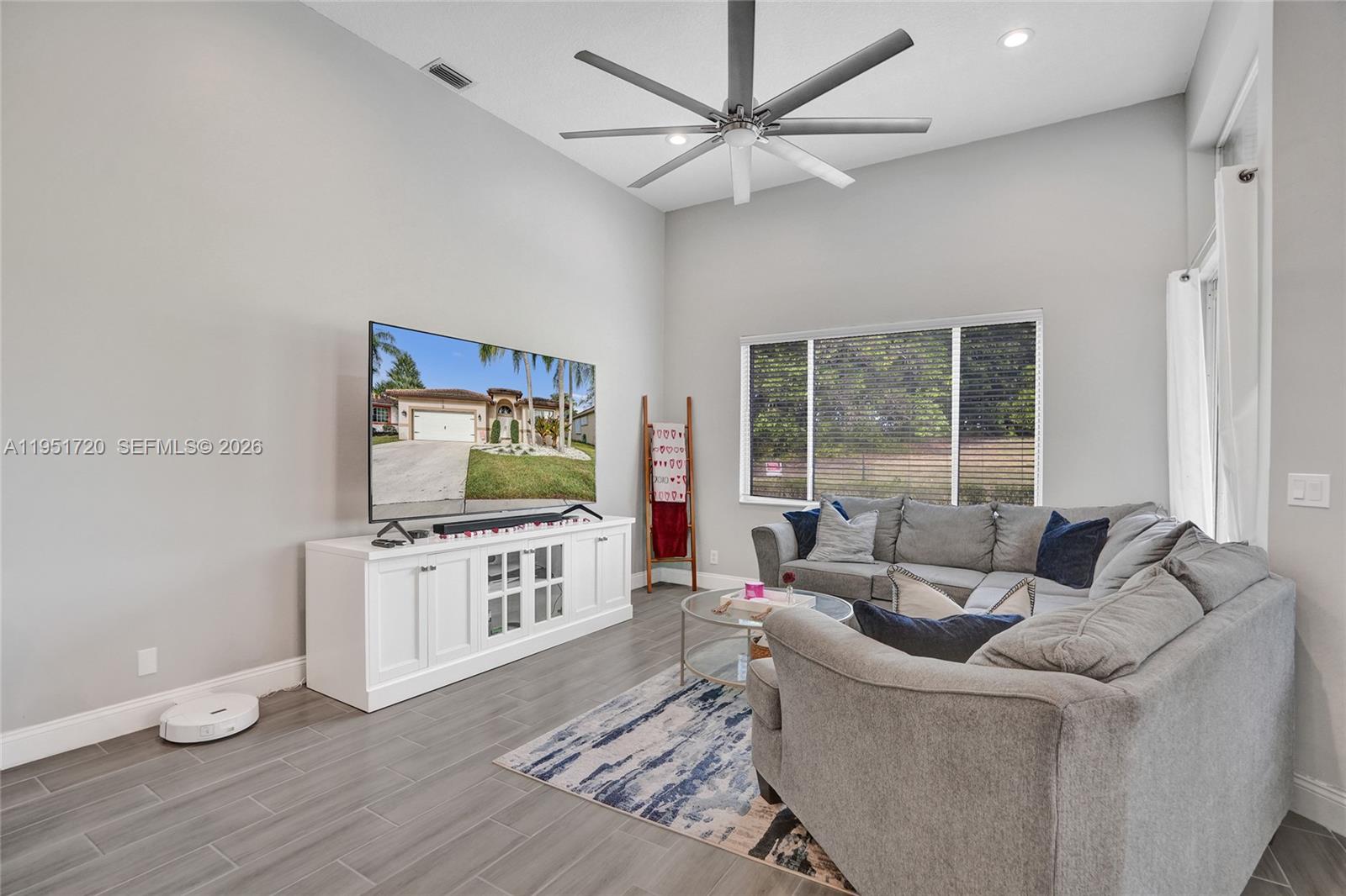 WOODMONT TRACT 67 - Residential