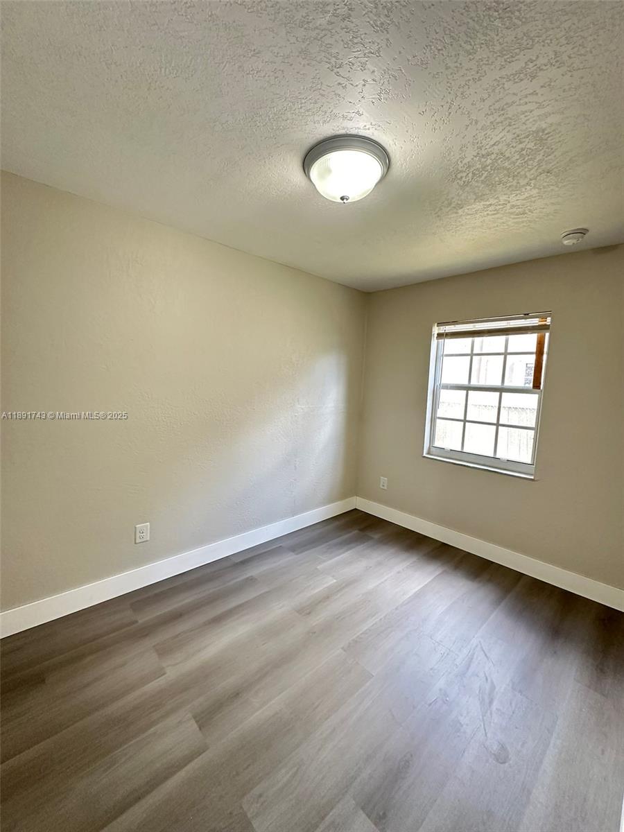 HILLS HOMES SUB - Residential Lease