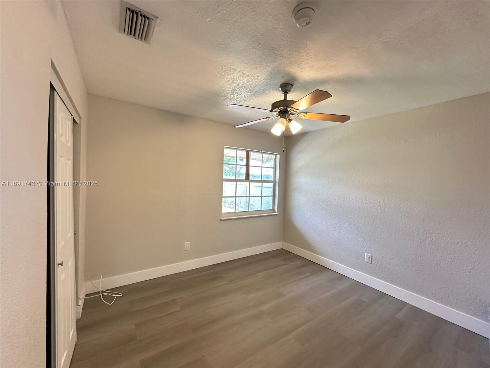 HILLS HOMES SUB - Residential Lease
