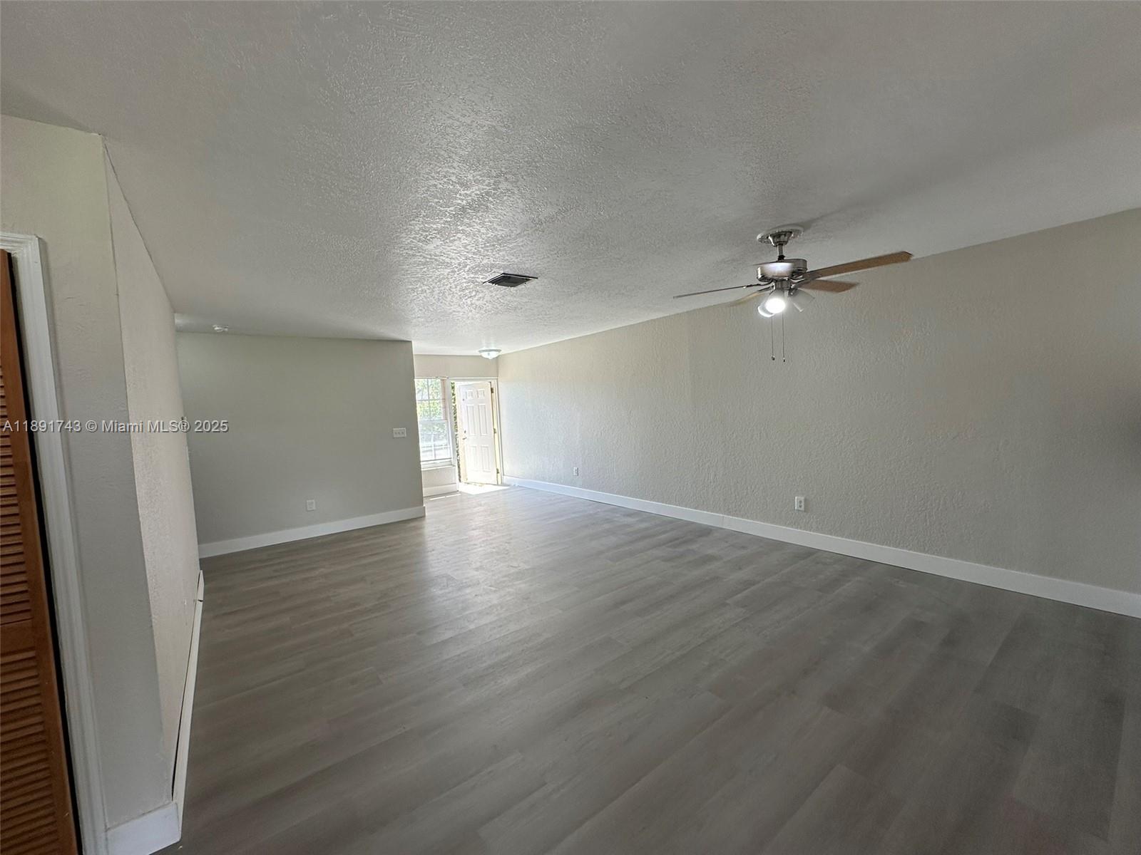 HILLS HOMES SUB - Residential Lease
