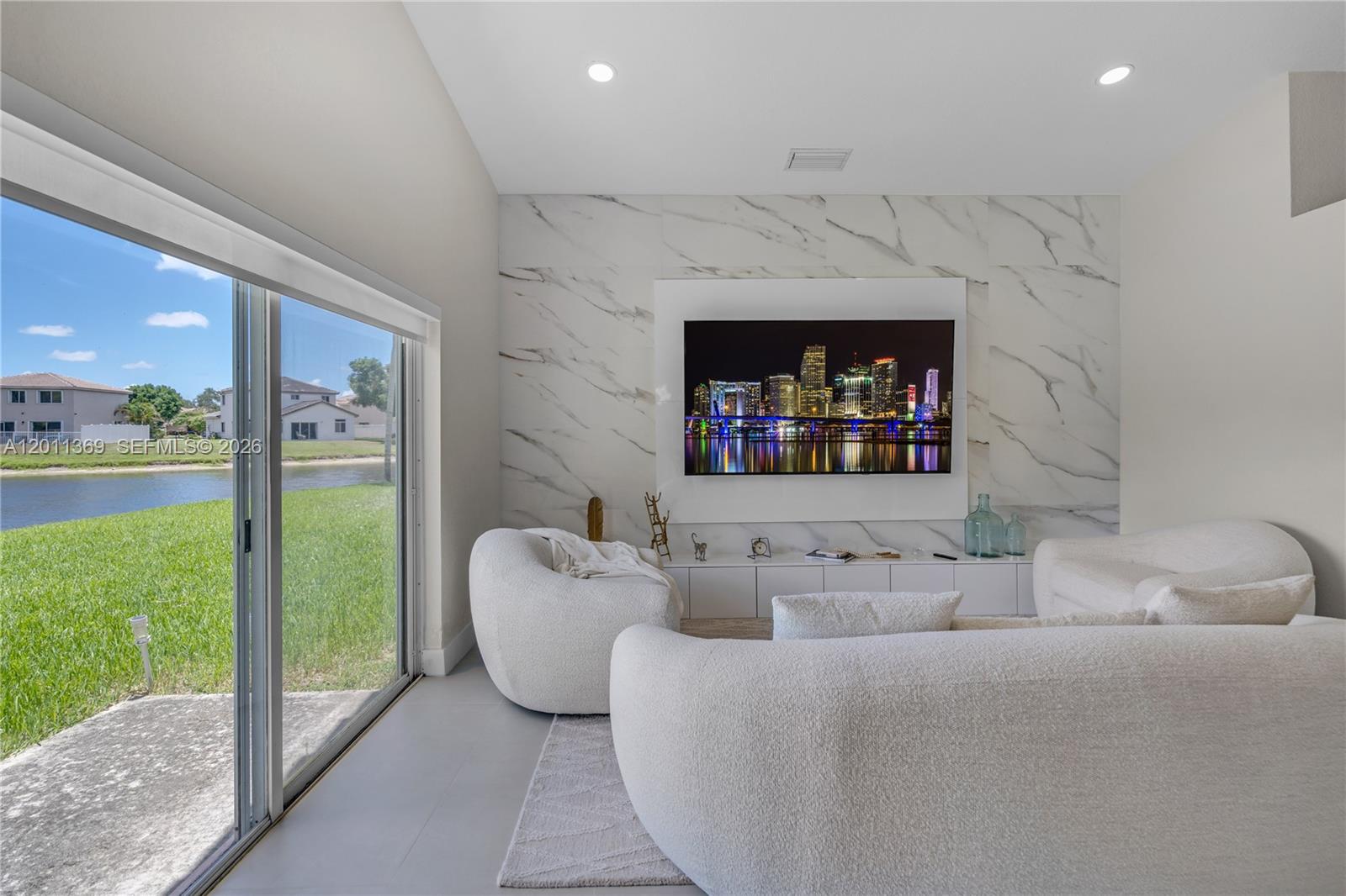 AVALON - Residential