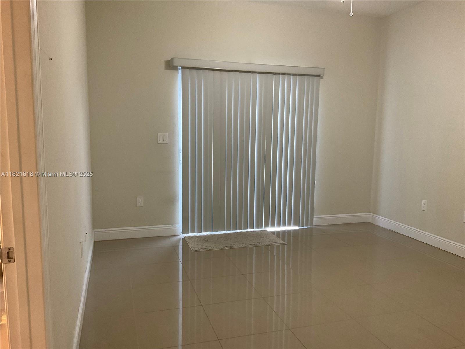 Floranada Center - Residential Lease