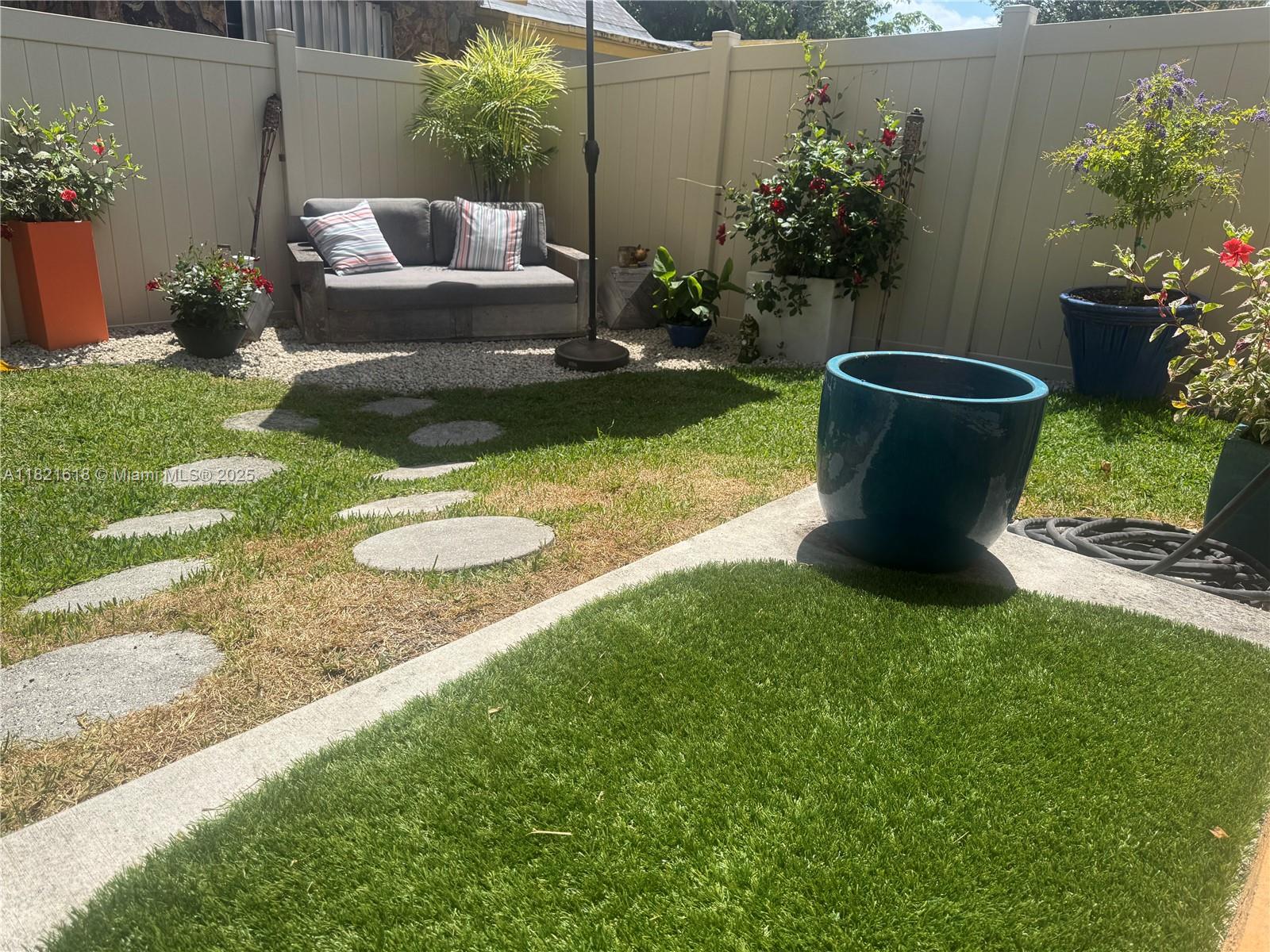 Floranada Center - Residential Lease