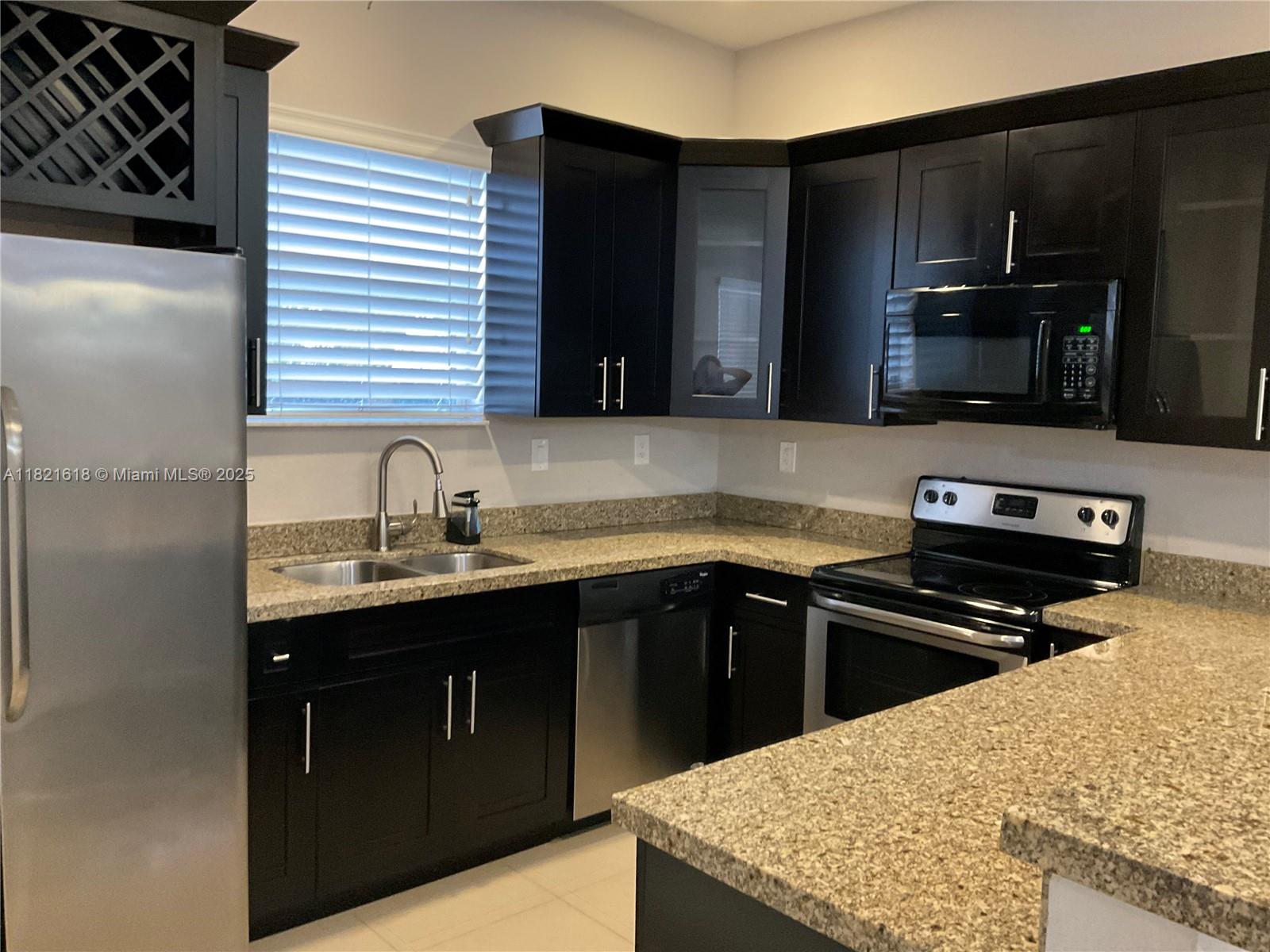 Floranada Center - Residential Lease