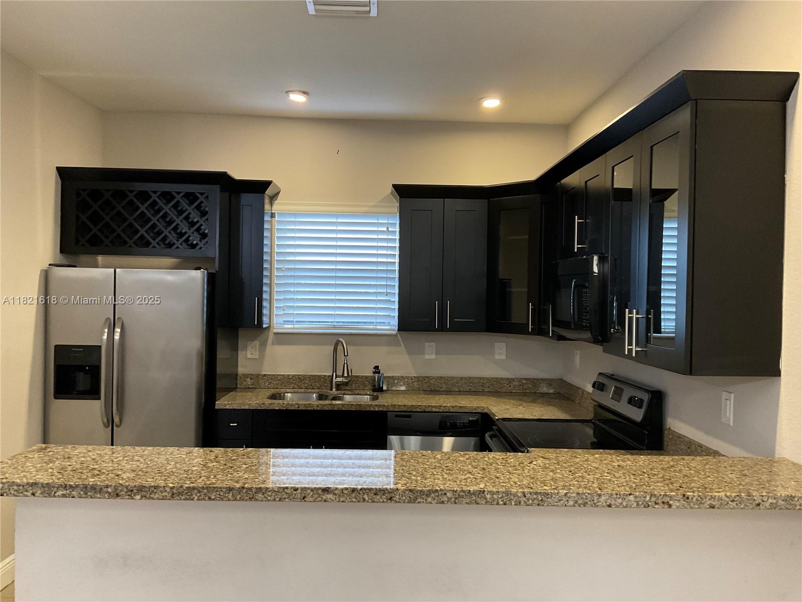 Floranada Center - Residential Lease