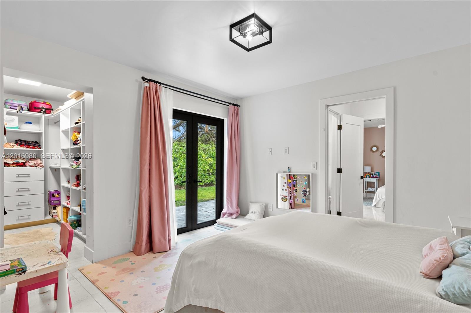 SHANE ESTATES - Residential