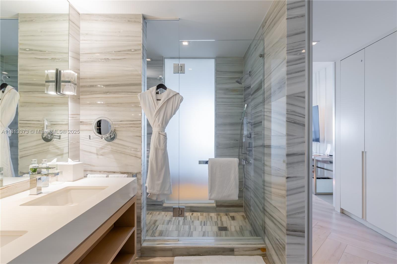 2201 COLLINS AVE CONDO - Residential