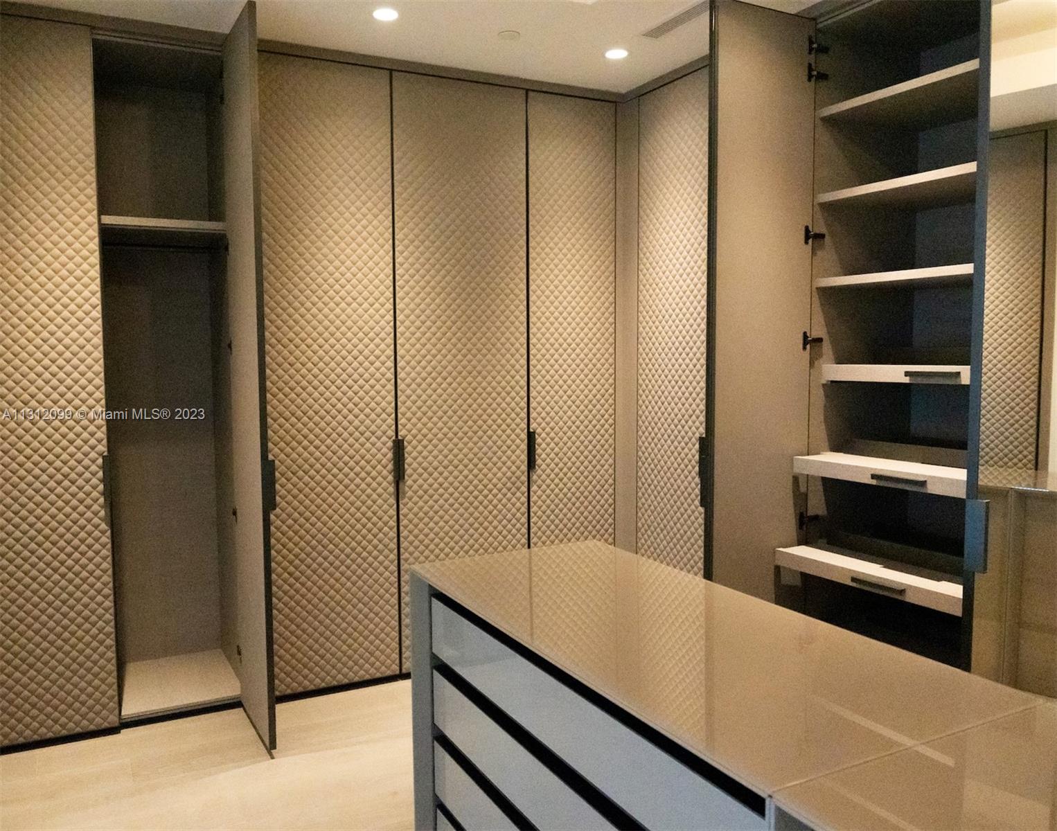 ESTATES AT ACQUALINA - Residential