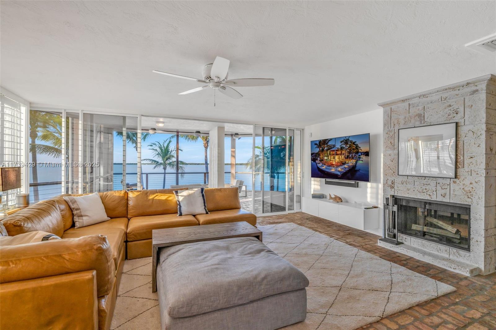 STILLWRIGHT POINT NO 1 - Residential