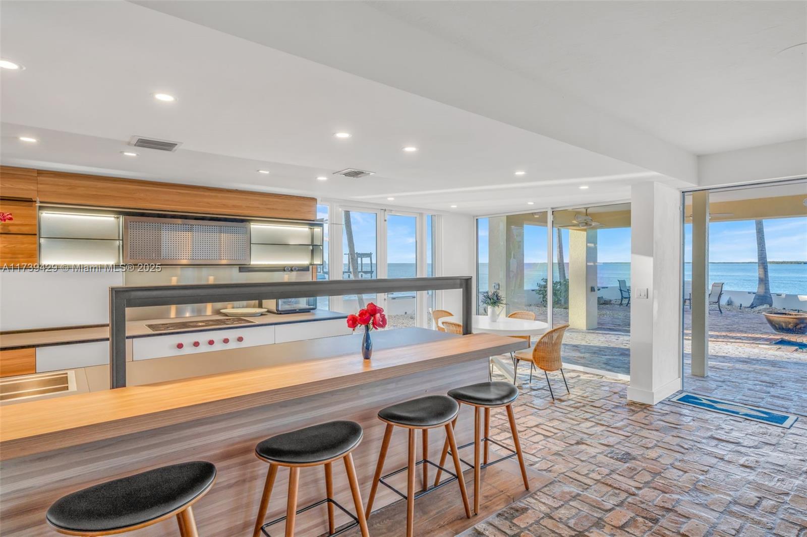 STILLWRIGHT POINT NO 1 - Residential