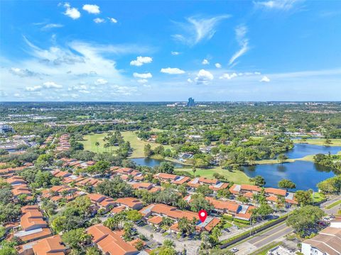 Photo of 201 Dunwoody Ln #17-87, Hollywood, FL 33021 (MLS # A11901562)