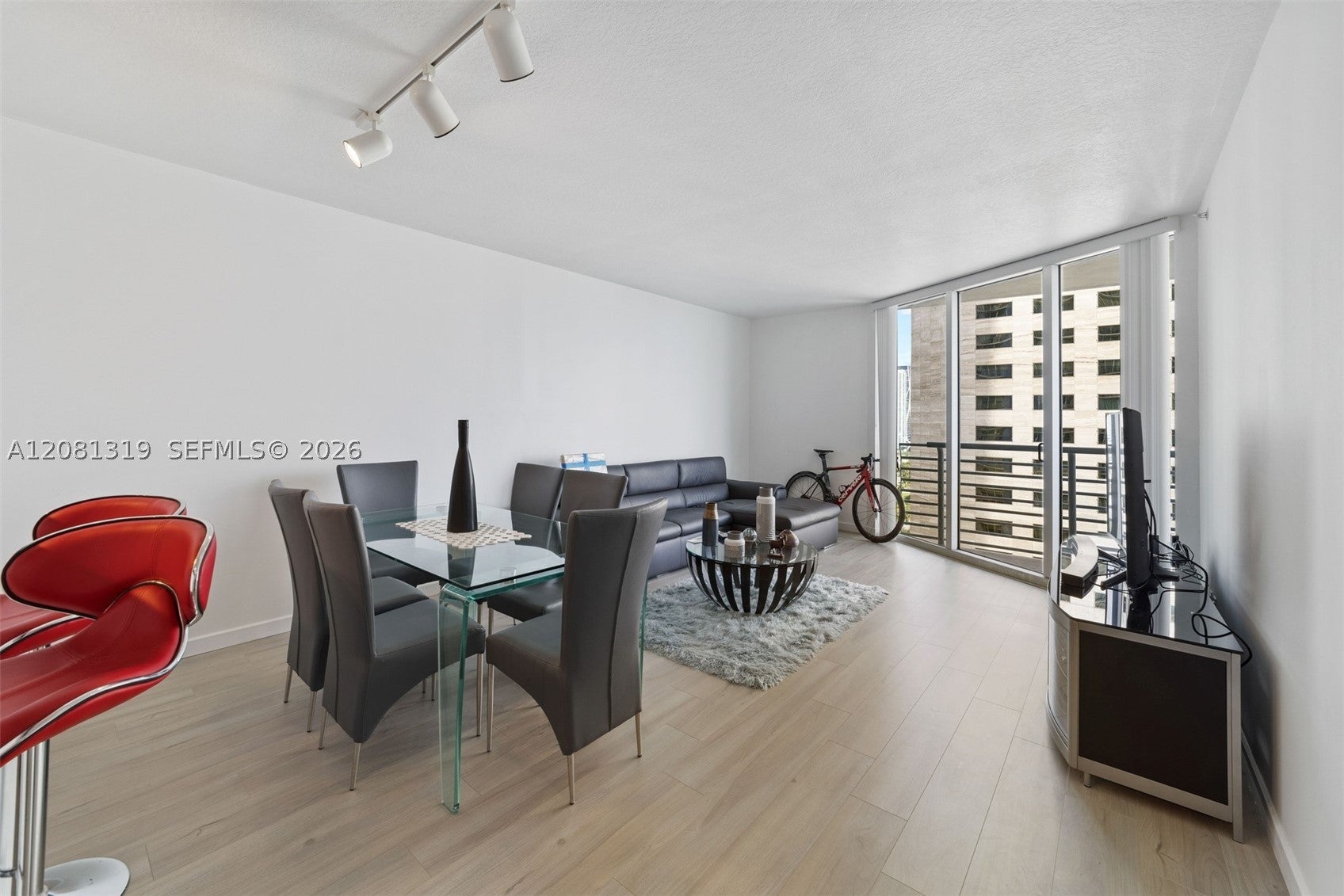 335 S Biscayne Blvd 2904