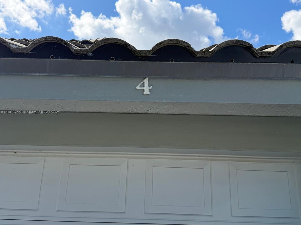 Photo of 11690 Briarwood Cir #4, Boynton Beach, FL 33437 (MLS # A11903752)