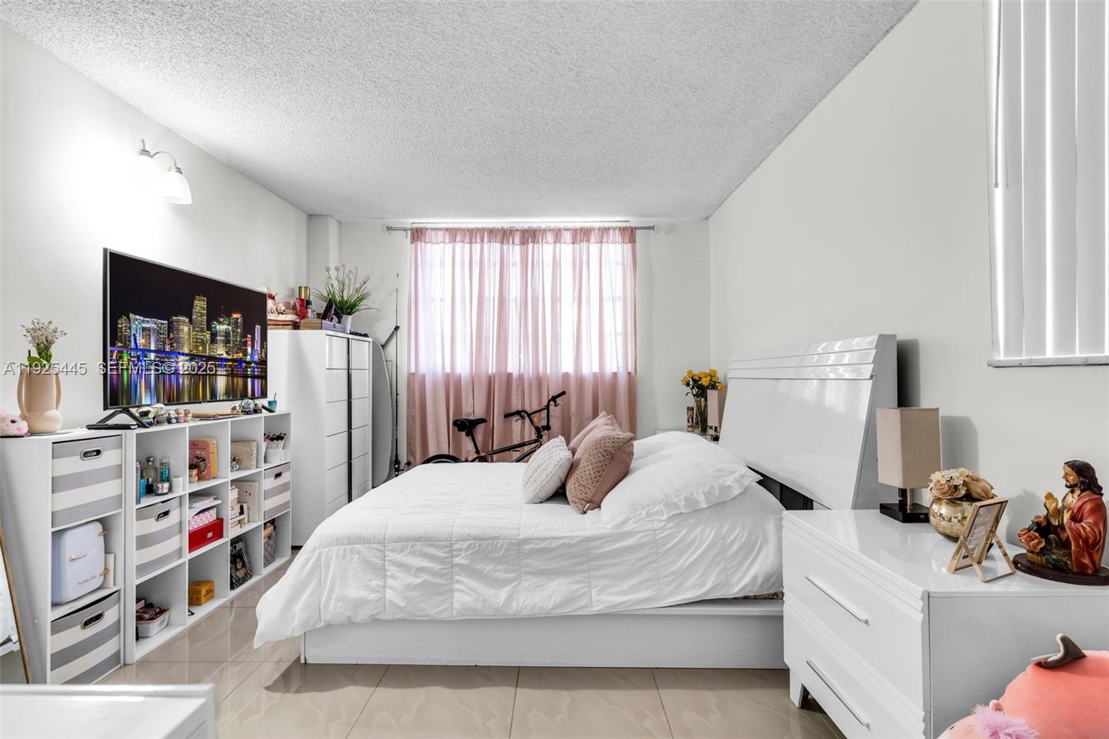 EL CONQUISTADOR NORTH CON - Residential